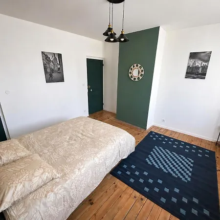 Urban Retreat 4-6 People Downtown And Apartment
