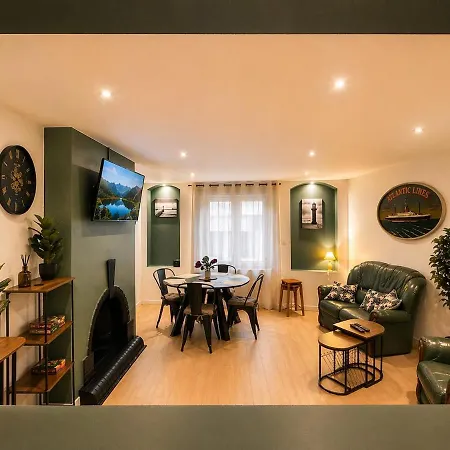 Urban Retreat 4-6 People Downtown And Apartment