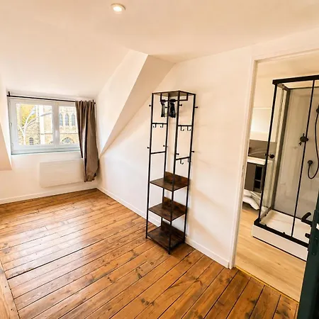 Urban Retreat 4-6 People Downtown And Apartment *